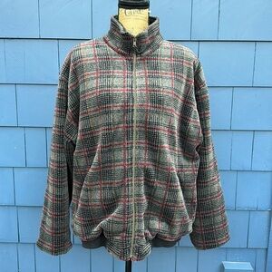 🩶❤️🩶Sun Mountain jacket lined and warm plaid gray red